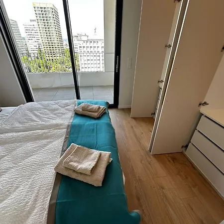 Apartment Fancy With Amazing Sky View *