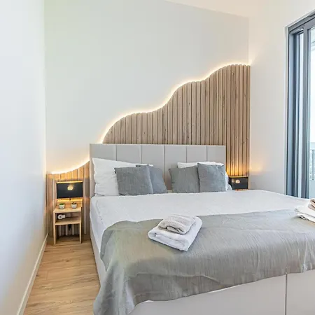 Apartment Fancy With Amazing Sky View *