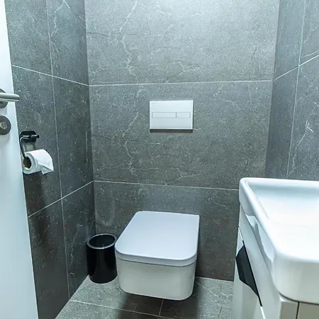 Apartment Fancy With Amazing Sky View Bratislava